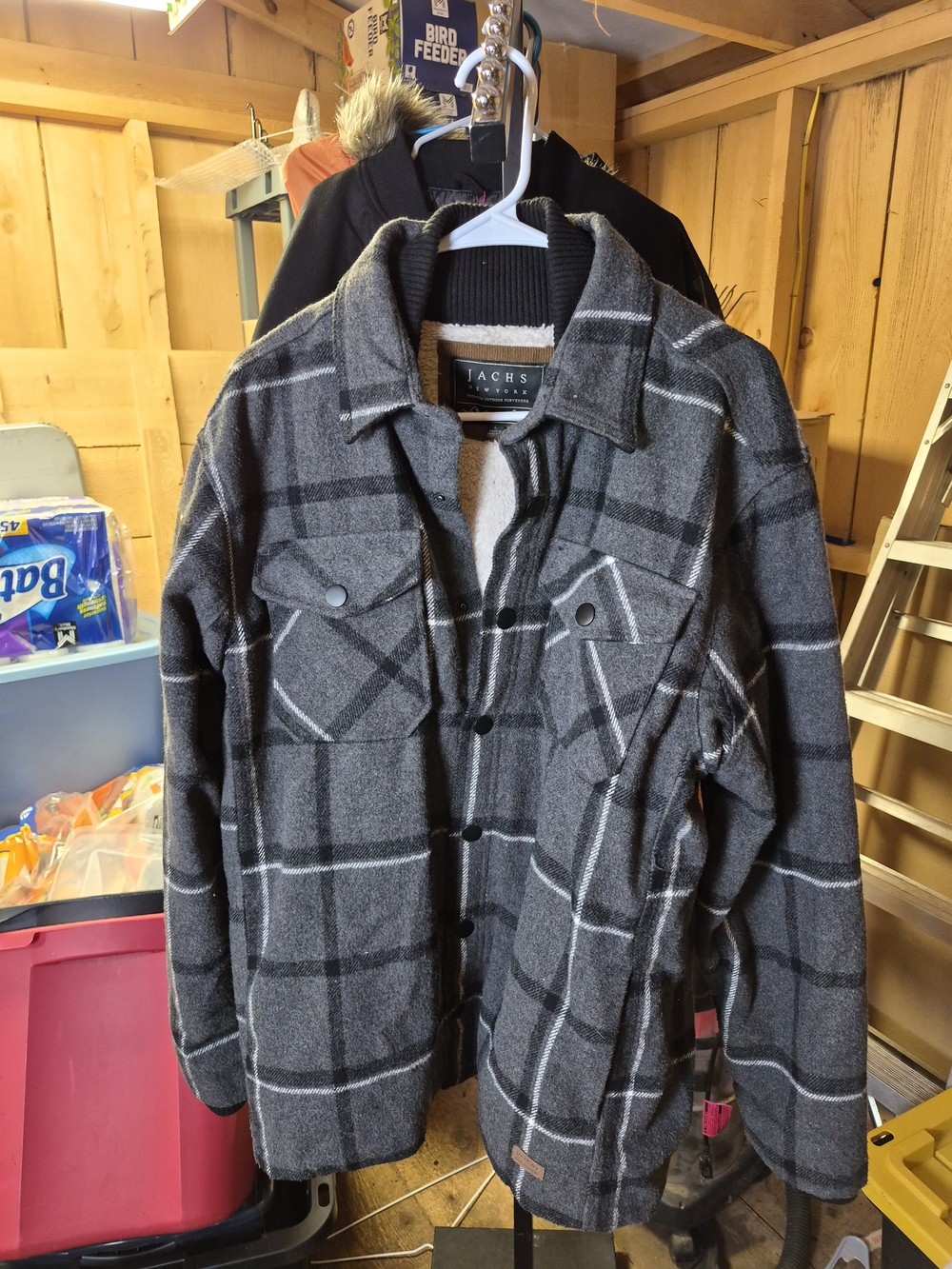 Jachs Black and Gray Plaid Button-Front Shirt Jacket Bin 46